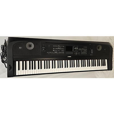 Yamaha DGX670 88-key Portable Grand