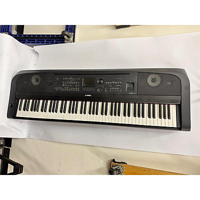 Yamaha DGX670 Keyboard Workstation