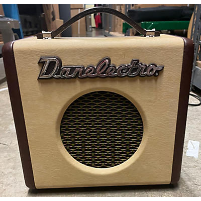 Danelectro DIRTY THIRTY Guitar Combo Amp