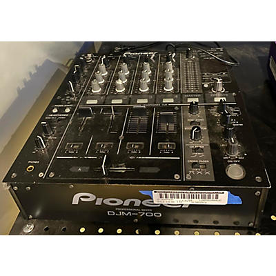 Pioneer DJ DJM-700 DJ Controller
