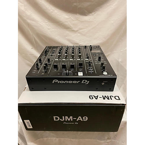 Pioneer DJMA9 DJ Mixer