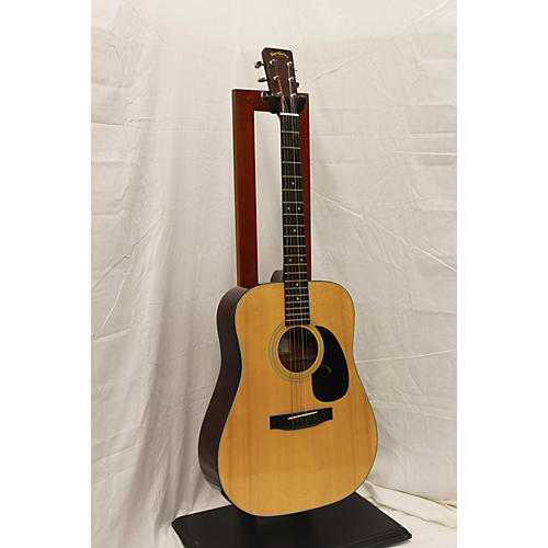 DM-4 Acoustic Guitar