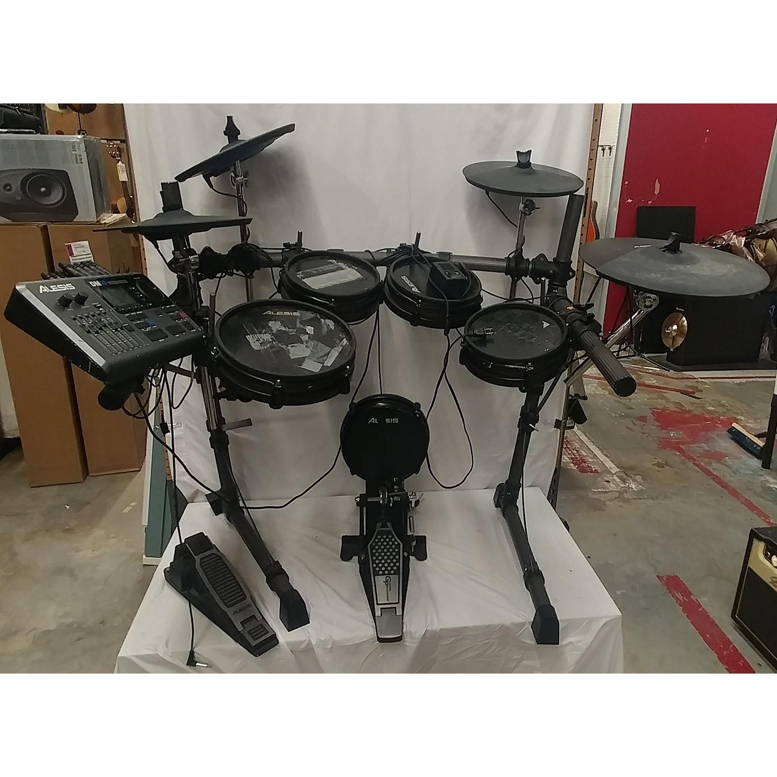 Used Alesis DM10 Studio Kit Electric Drum Set Musician's Friend