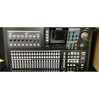 TASCAM DP-32SD Mixing Console