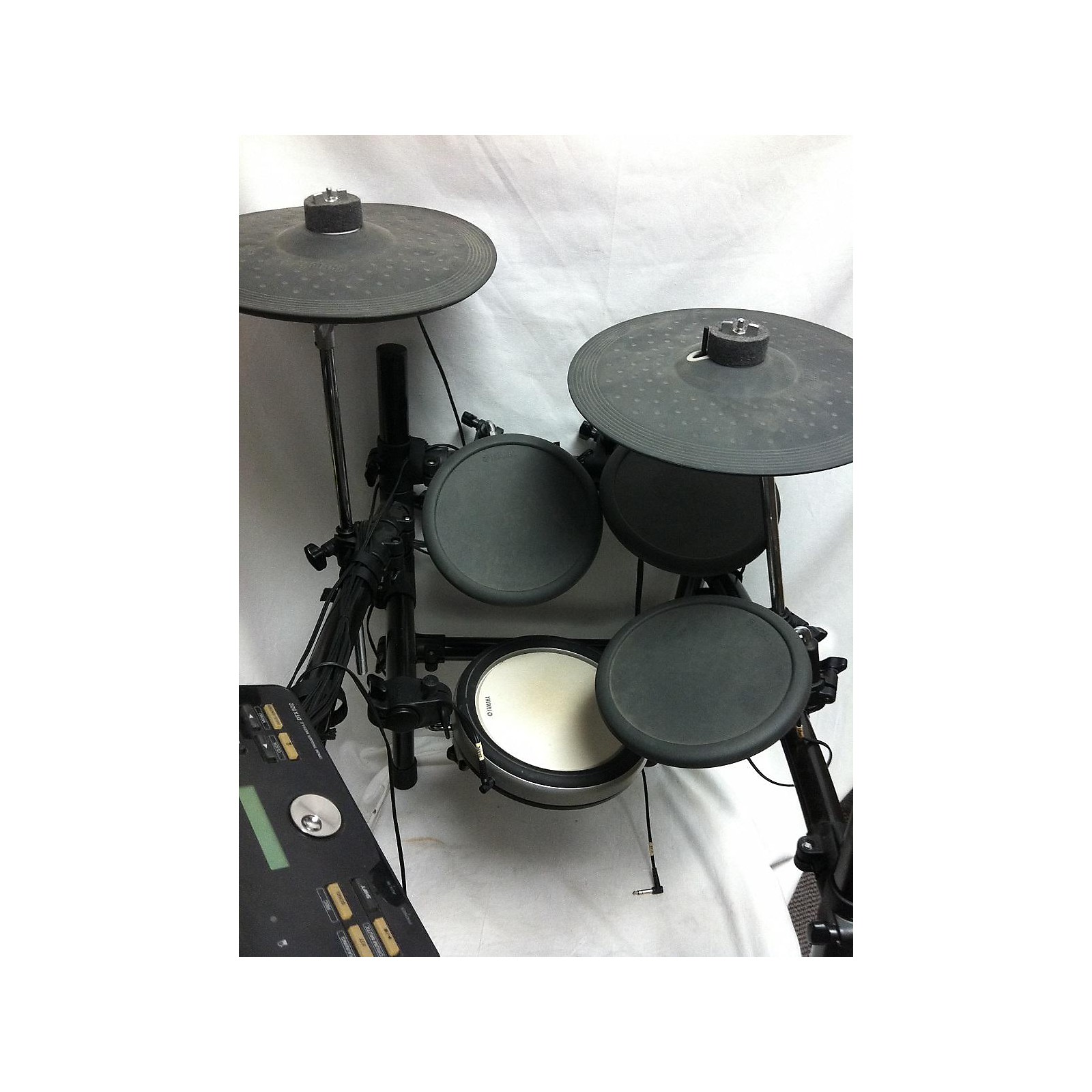 Used Yamaha DTX502 Electric Drum Set Musician's Friend