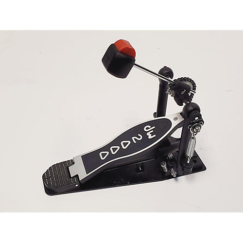 DW 2000 Single Bass Drum Pedal