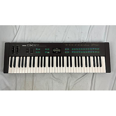 Yamaha DX27 Keyboard Workstation
