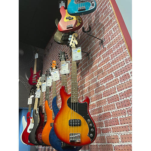 Fender Deluxe Dimension Bass IV 2 Color Sunburst