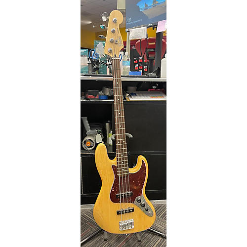 Fender Deluxe Jazz Bass Electric Bass Guitar Natural