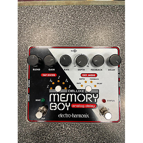 Electro-Harmonix Deluxe Memory Boy Delay Effect Pedal