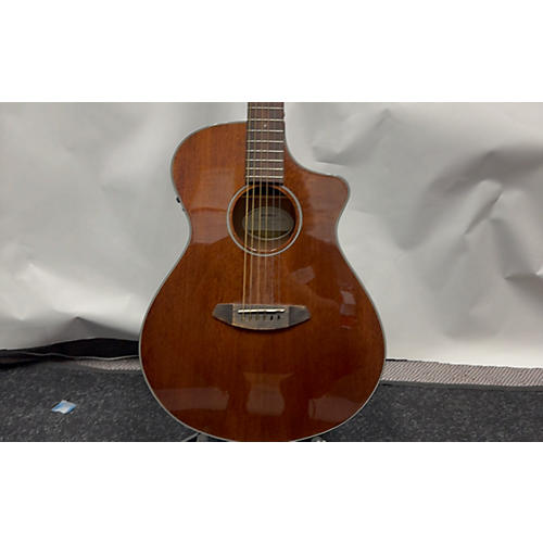 Breedlove Discovery Concert Cutaway Acoustic Electric Guitar Natural