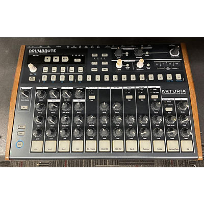 Arturia Drumbrute Drum Machine