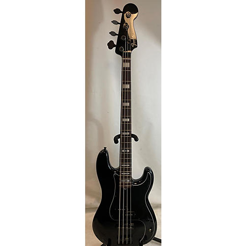 Fender Duff McKagan Signature Bass Electric Bass Guitar black on black