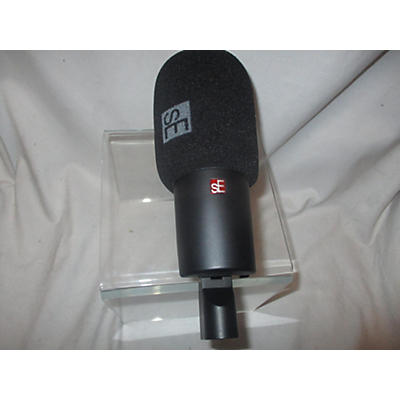 sE Electronics Dynacaster Dynamic Microphone