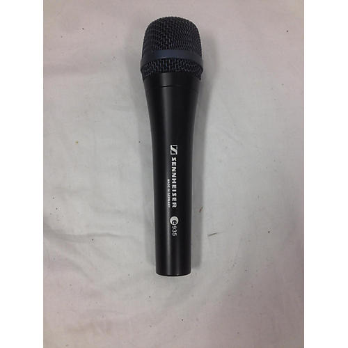 E935 Dynamic Microphone