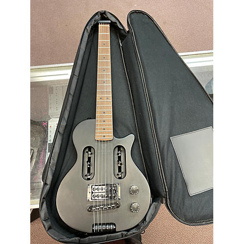 Traveler Guitar EG1 Custom Electric Guitar Black