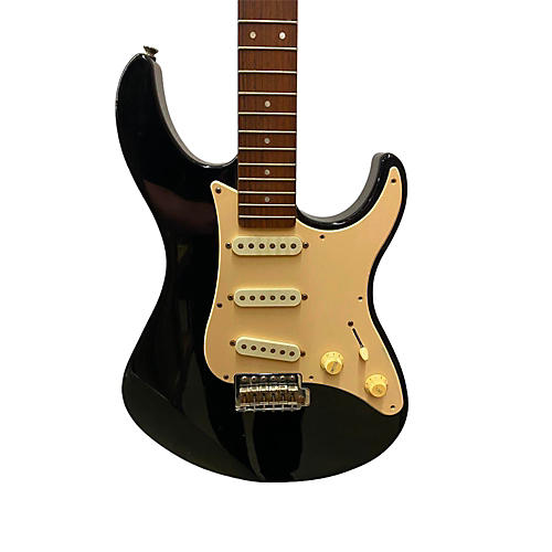 Yamaha EG303 Solid Body Electric Guitar Black