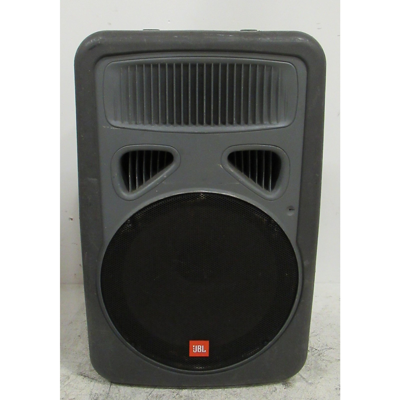 JBL EON 1500 Sub Powered Subwoofer | Musician's Friend