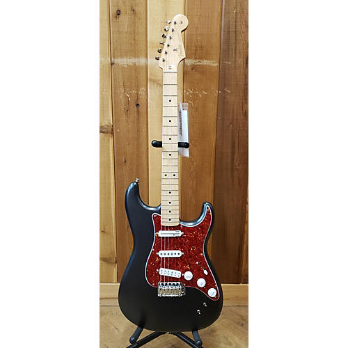 Fender Ed O'Brien Stratocaster Solid Body Electric Guitar GUNMETAL