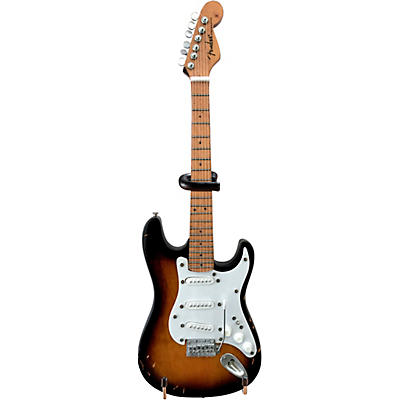 Hal Leonard Eric Clapton's Most Famous Brownie Signature Fender Strat Miniature Guitar Replica