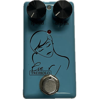 Red Witch Eve Tremolo Effect Pedal