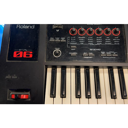 Roland FA06 Keyboard Workstation