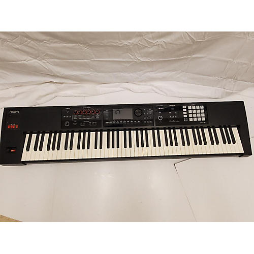 Roland FA08 Keyboard Workstation