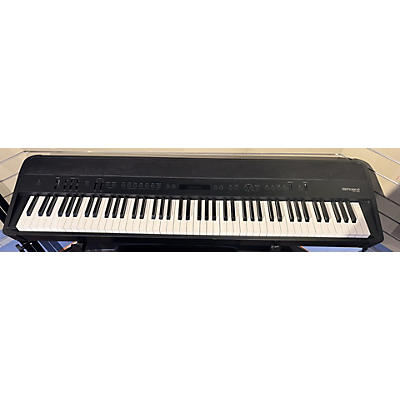 Roland FP-90BK Stage Piano