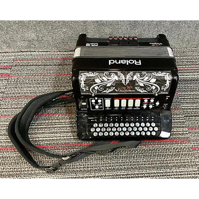 Roland FR18 Accordion