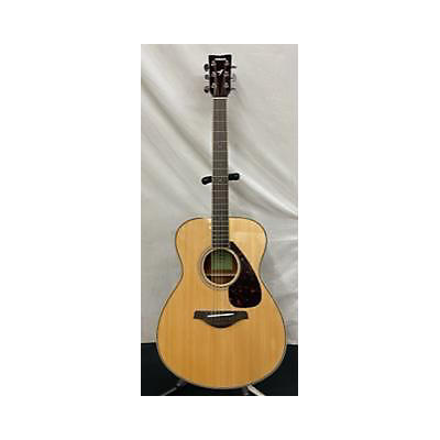 Yamaha FS820 Acoustic Guitar