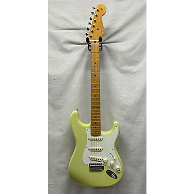 Fender FSR Standard Stratocaster Solid Body Electric Guitar