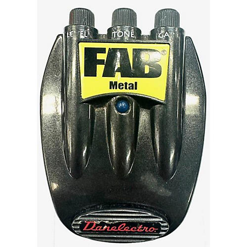 Danelectro fab deals distortion pedal