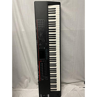 Roland Fantom 08 Keyboard Workstation