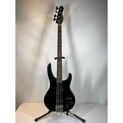 Washburn Force 40 Electric Bass Guitar