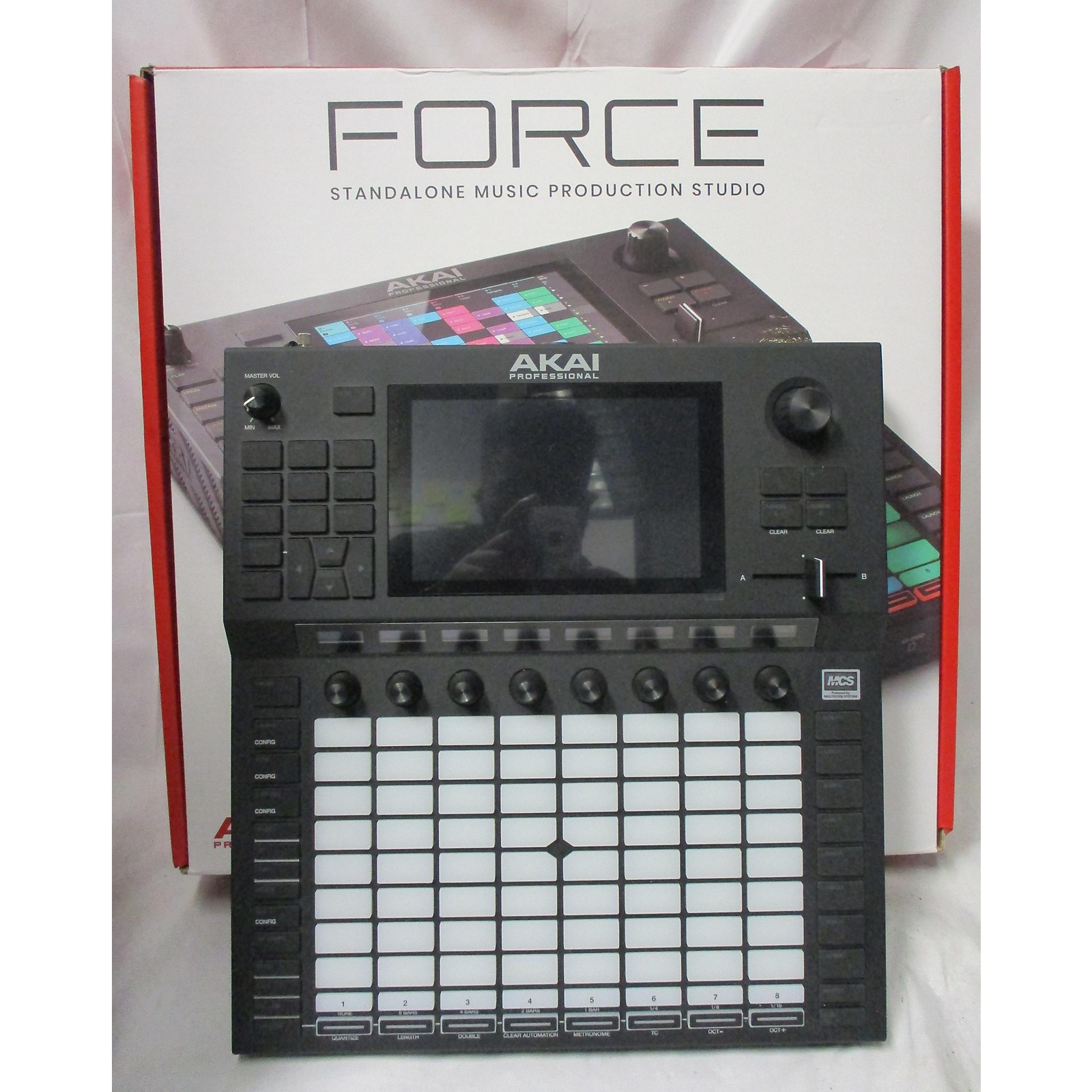 akai professional force music production system