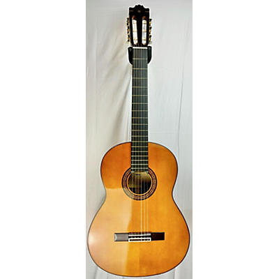 Yamaha G-235 Classical Acoustic Guitar