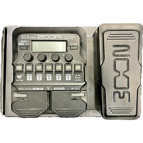 Zoom G1X FOUR Effect Processor