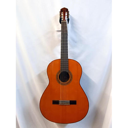G220A Classical Acoustic Guitar