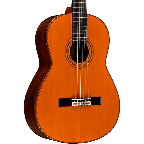 Yamaha GC42 Handcrafted Classical Guitar Cedar