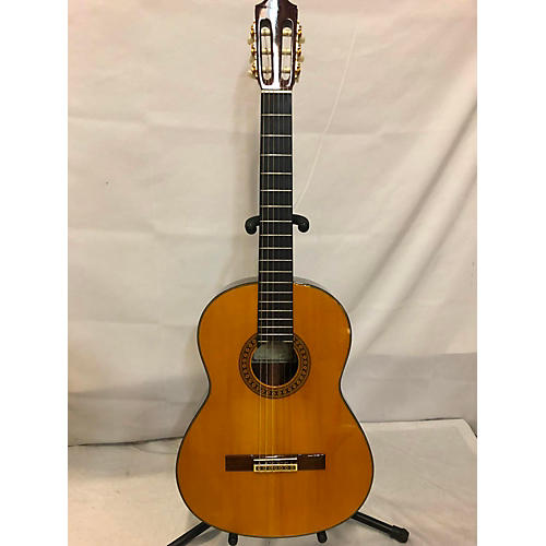 Yamaha GD-10 Classical Acoustic Guitar Natural