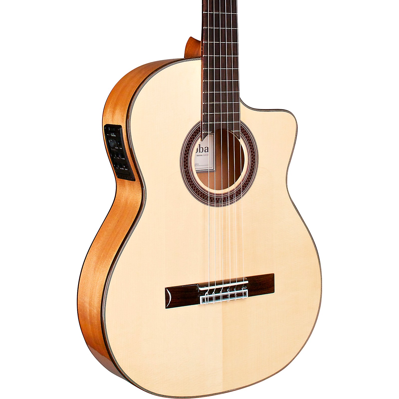 cordoba-gk-studio-flamenco-acoustic-electric-guitar-natural-musician