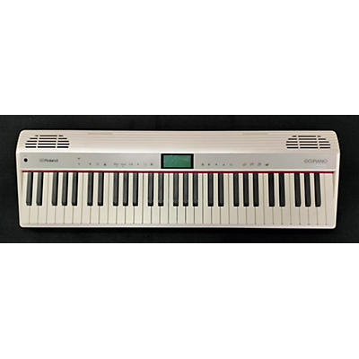 Roland GO:PIANO ALEXA BUILT IN Portable Keyboard