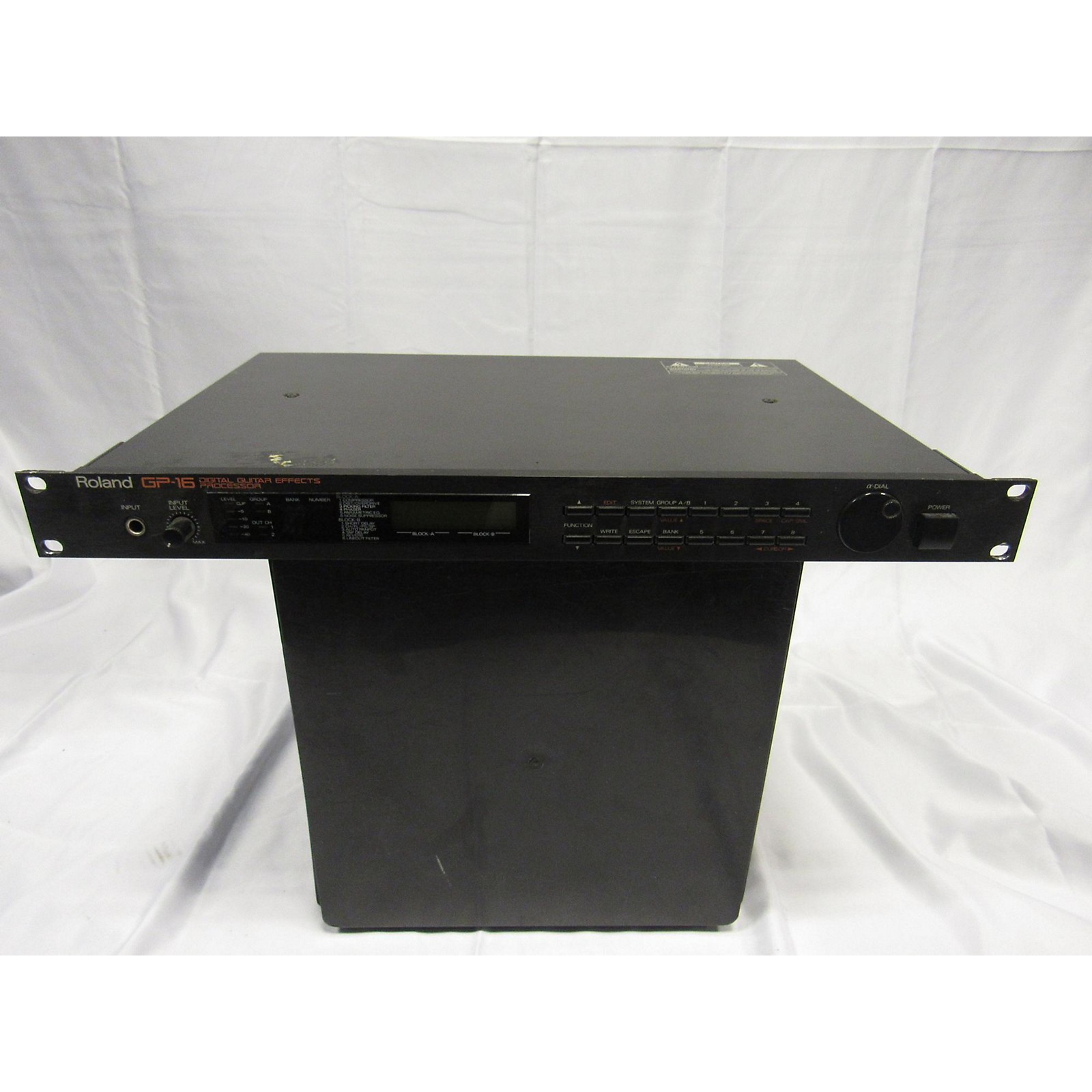 Used Roland GP16 Effect Processor Musician's Friend