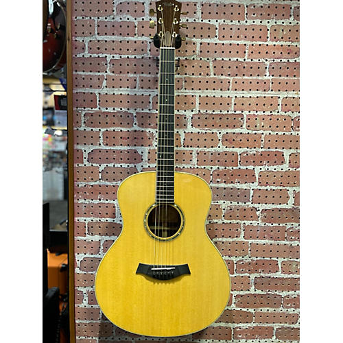 Taylor GS8 Acoustic Guitar Natural