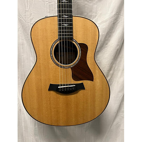 Taylor GT 811e Acoustic-Electric Acoustic Electric Guitar Natural