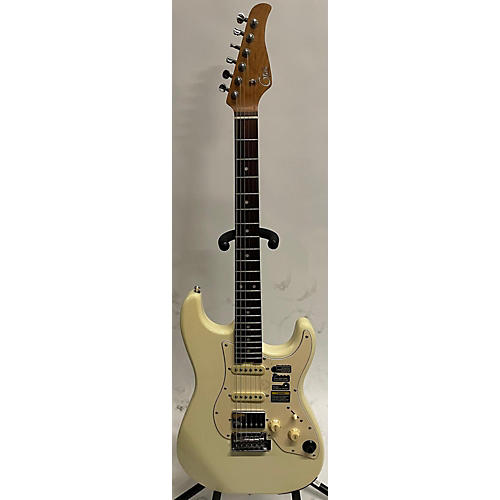 Mooer GTRS S800 Solid Body Electric Guitar Vintage White