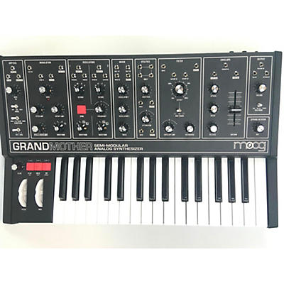 Moog Grandmother Dark Synthesizer