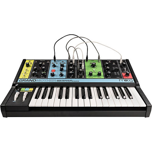 Moog Grandmother - Inspired by the Classic Moog Synths