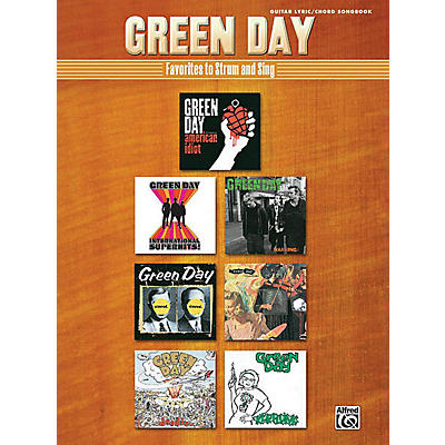 Alfred Green Day - Strum and Sing Guitar Book Series Softcover Performed by Green Day