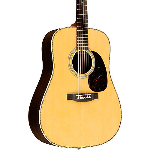 Martin HD-28E Standard L.R. Baggs Dreadnought Acoustic-Electric Guitar Natural